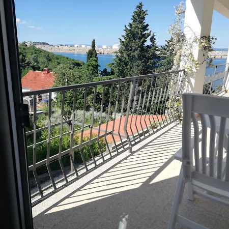 Apartments 4U Omišalj Zewnętrze zdjęcie