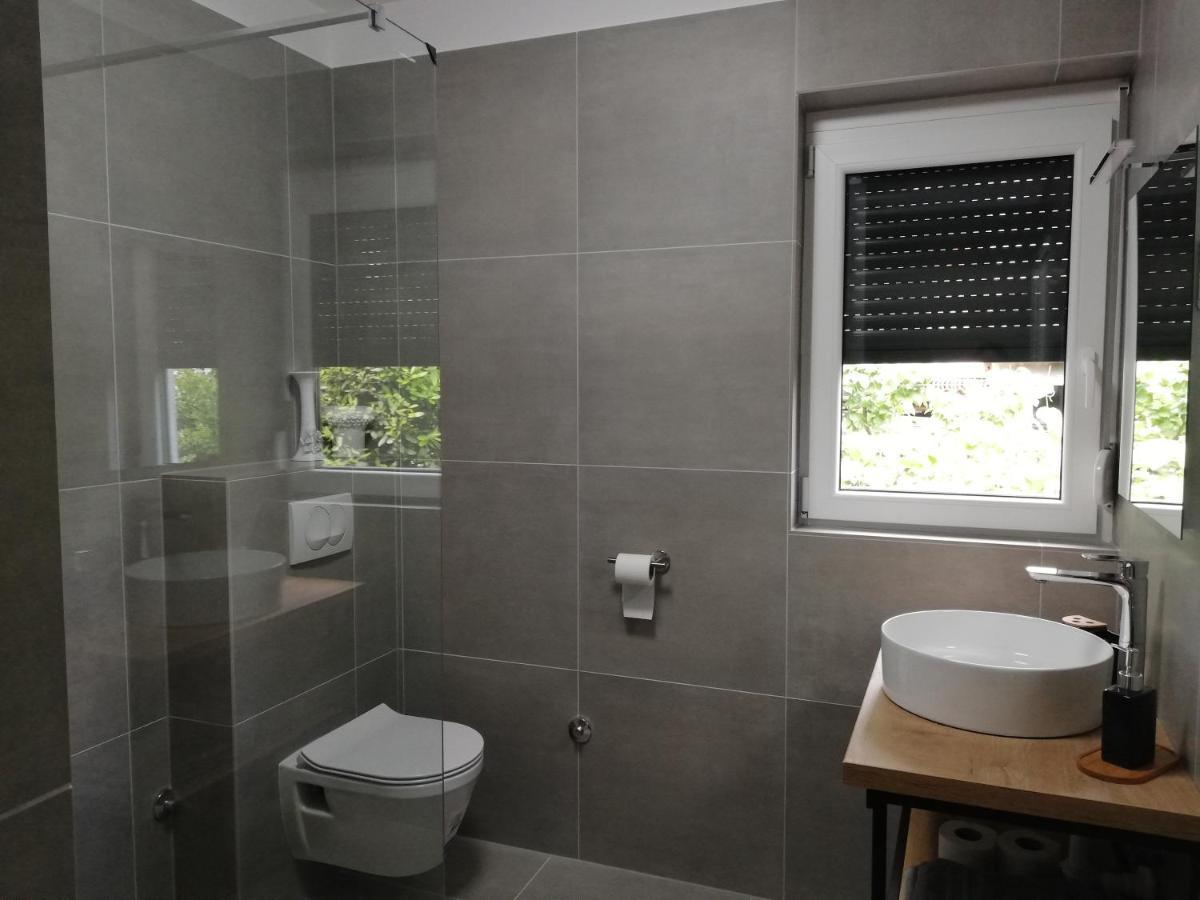 Apartments 4U Omišalj Zewnętrze zdjęcie