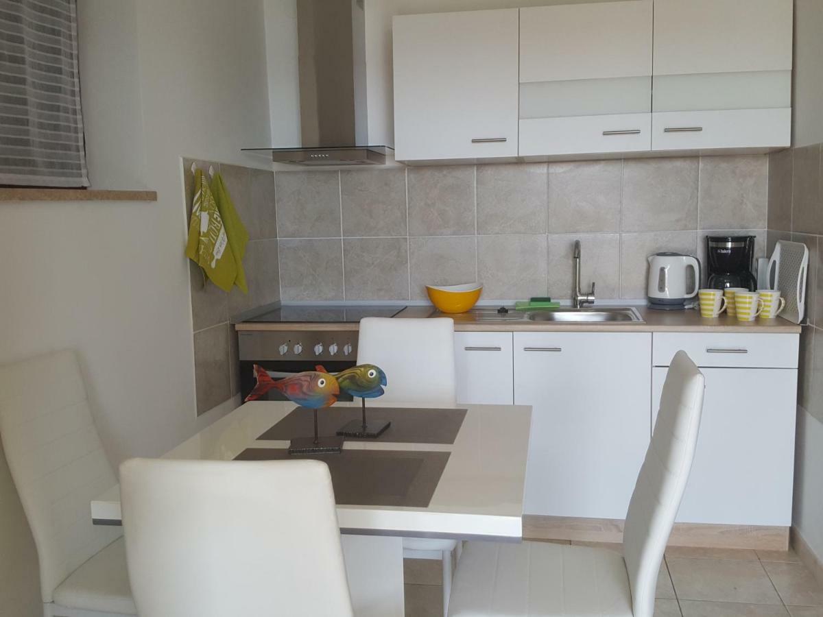Apartments 4U Omišalj Zewnętrze zdjęcie